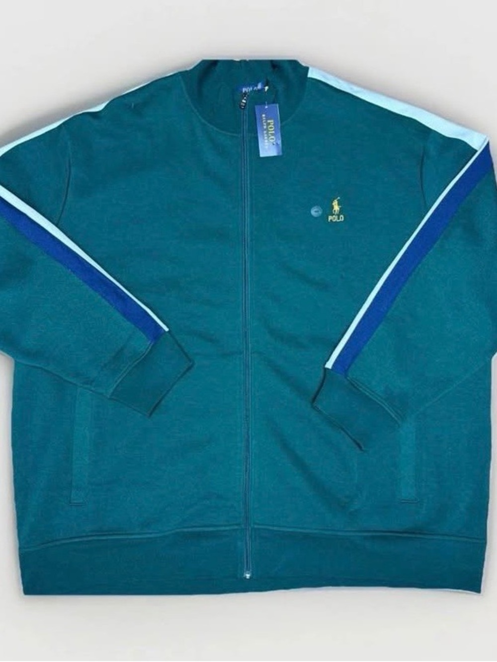 Polo Ralph Lauren Green 
Full zip jacket x shorts